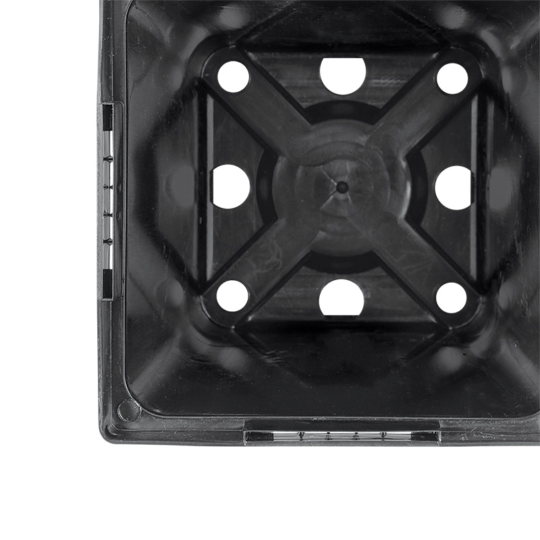 HC Company 4.5 Square Deep Perennial Container [441/CASE] [21,168/SKID]